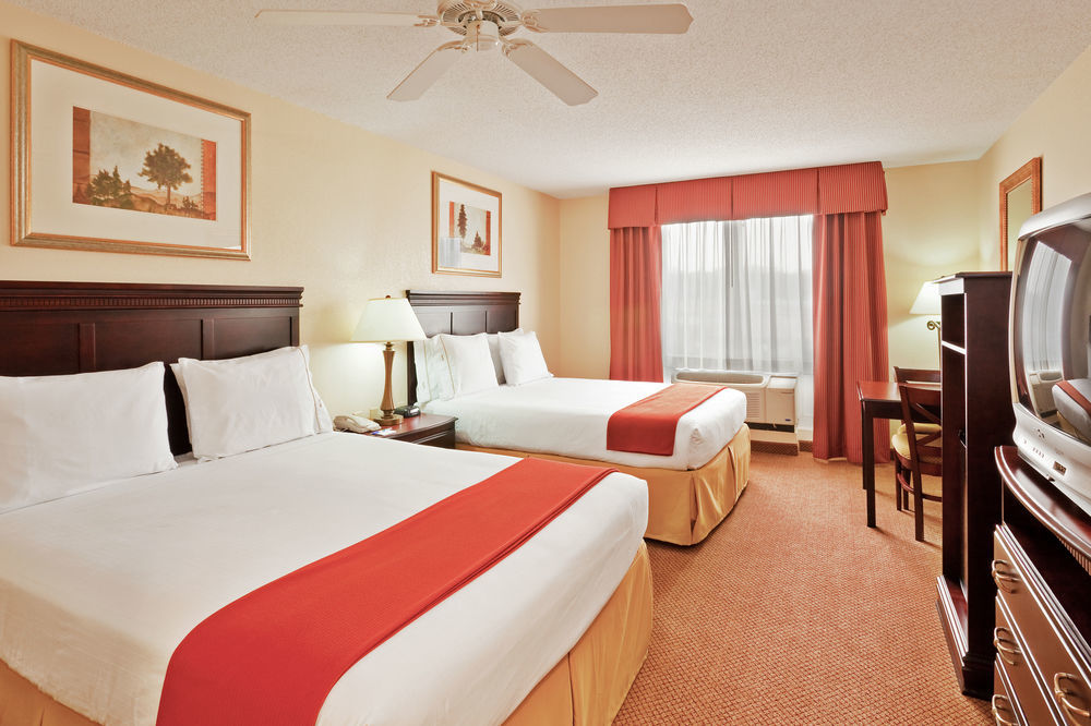 Best Western Plus Philadelphia-Choctaw Hotel And Suites Exterior photo
