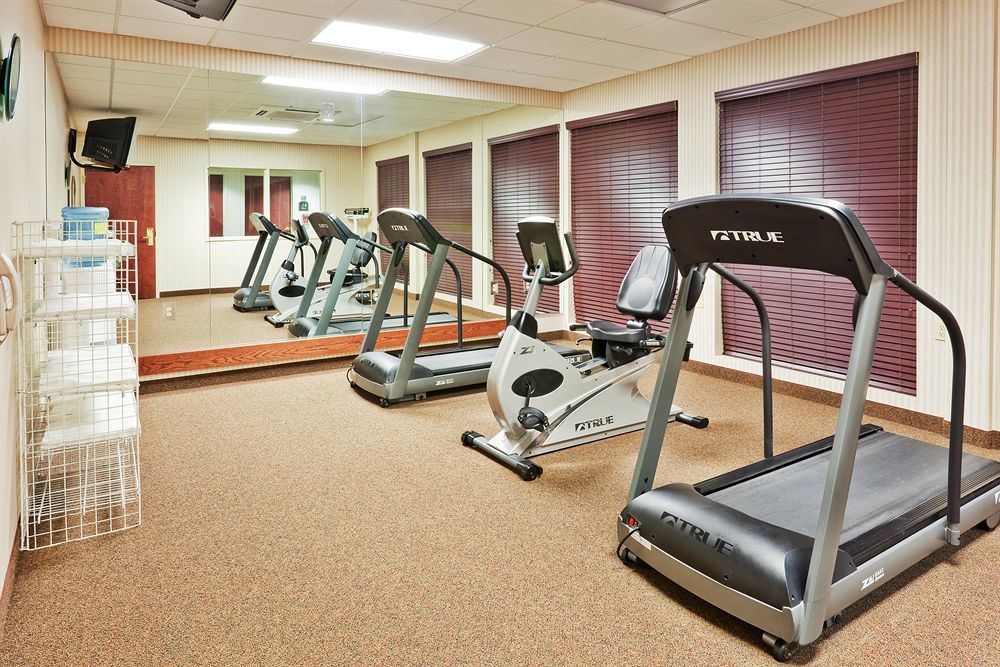 Best Western Plus Philadelphia-Choctaw Hotel And Suites Exterior photo